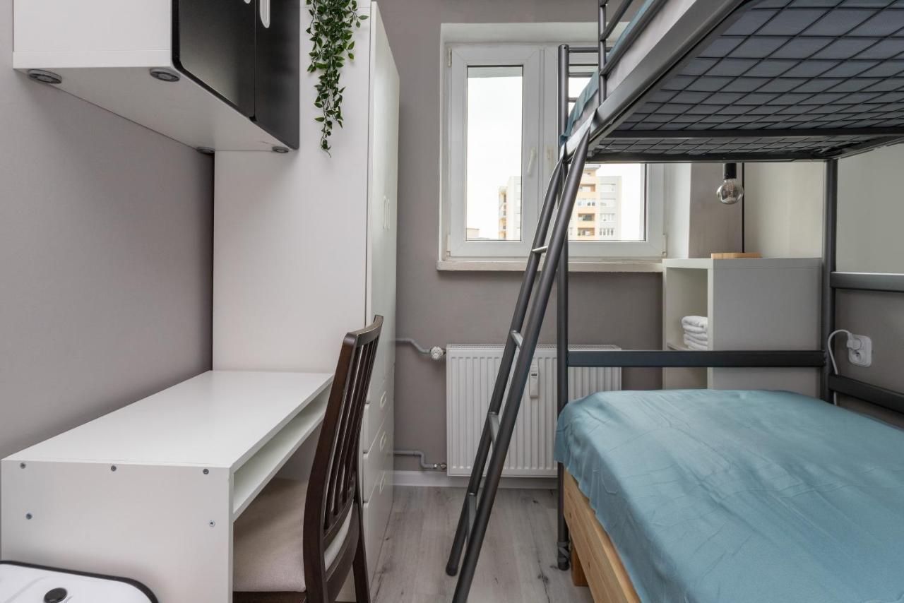 Family Apartment With Balcony In Gdynia By Noclegi Renters Luaran gambar